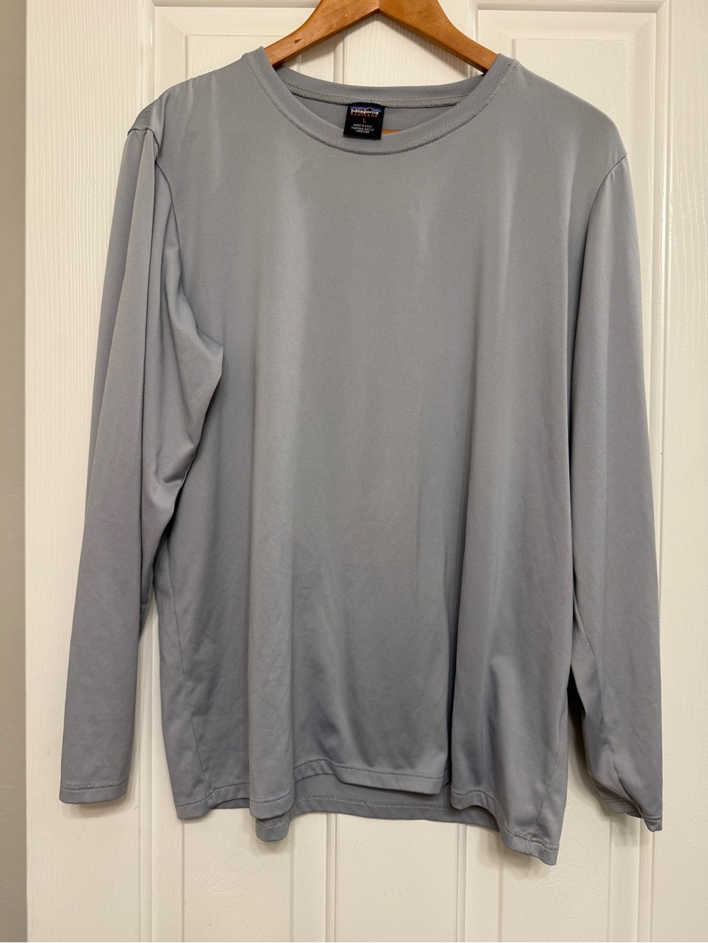 Patagonia Technical Performance Long Sleeve Shirt Large